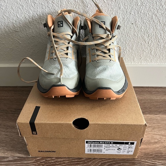 Salomon OUTpulse Mid GTX W hiking boot - Picture 1 of 7